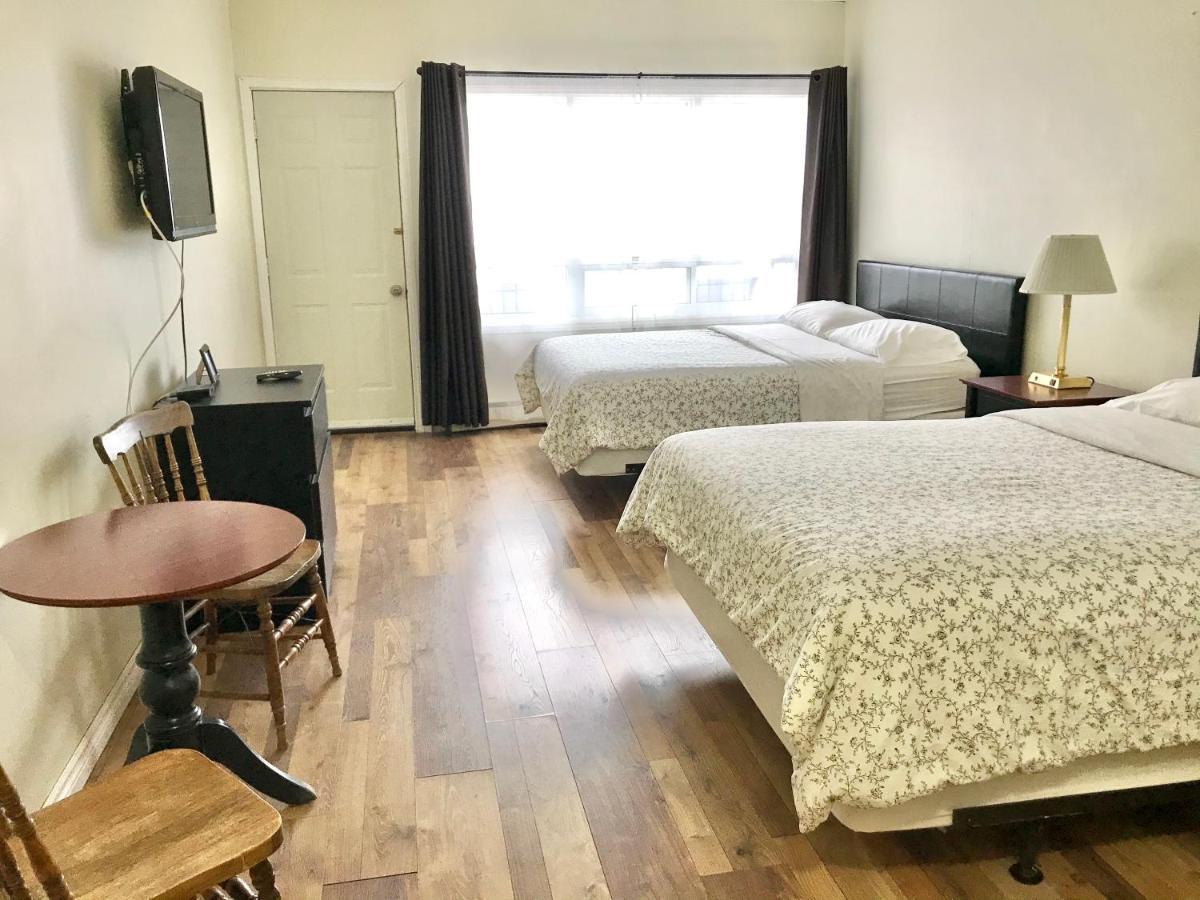 Lakeside Inn Orillia Bagian luar foto