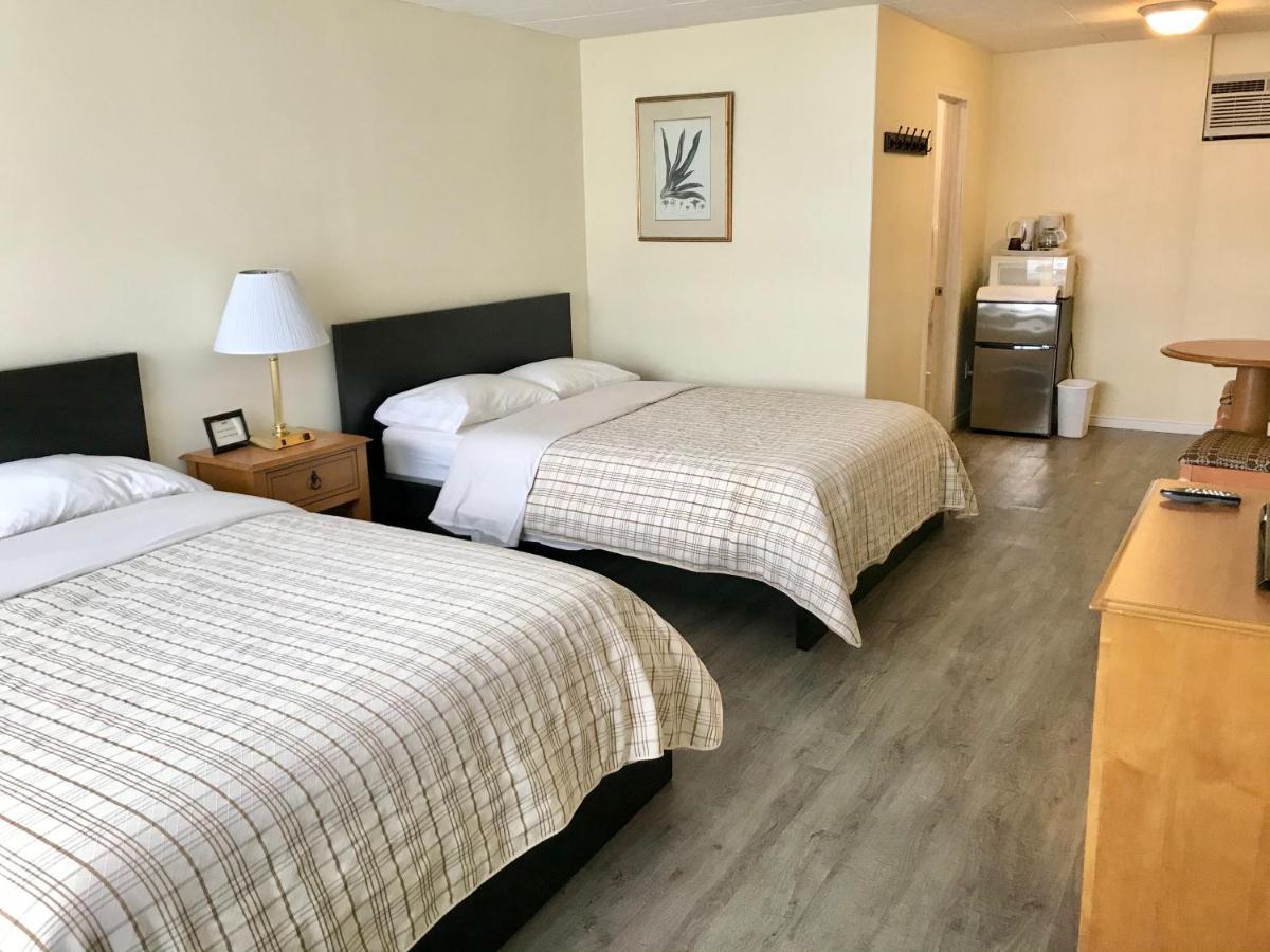 Lakeside Inn Orillia Bagian luar foto
